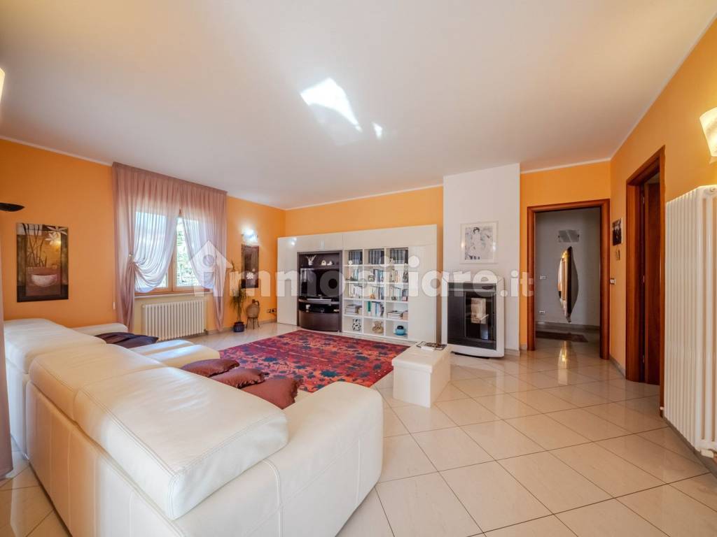 Villa unifamiliare via Paradiso 28, Centro, Carpegna